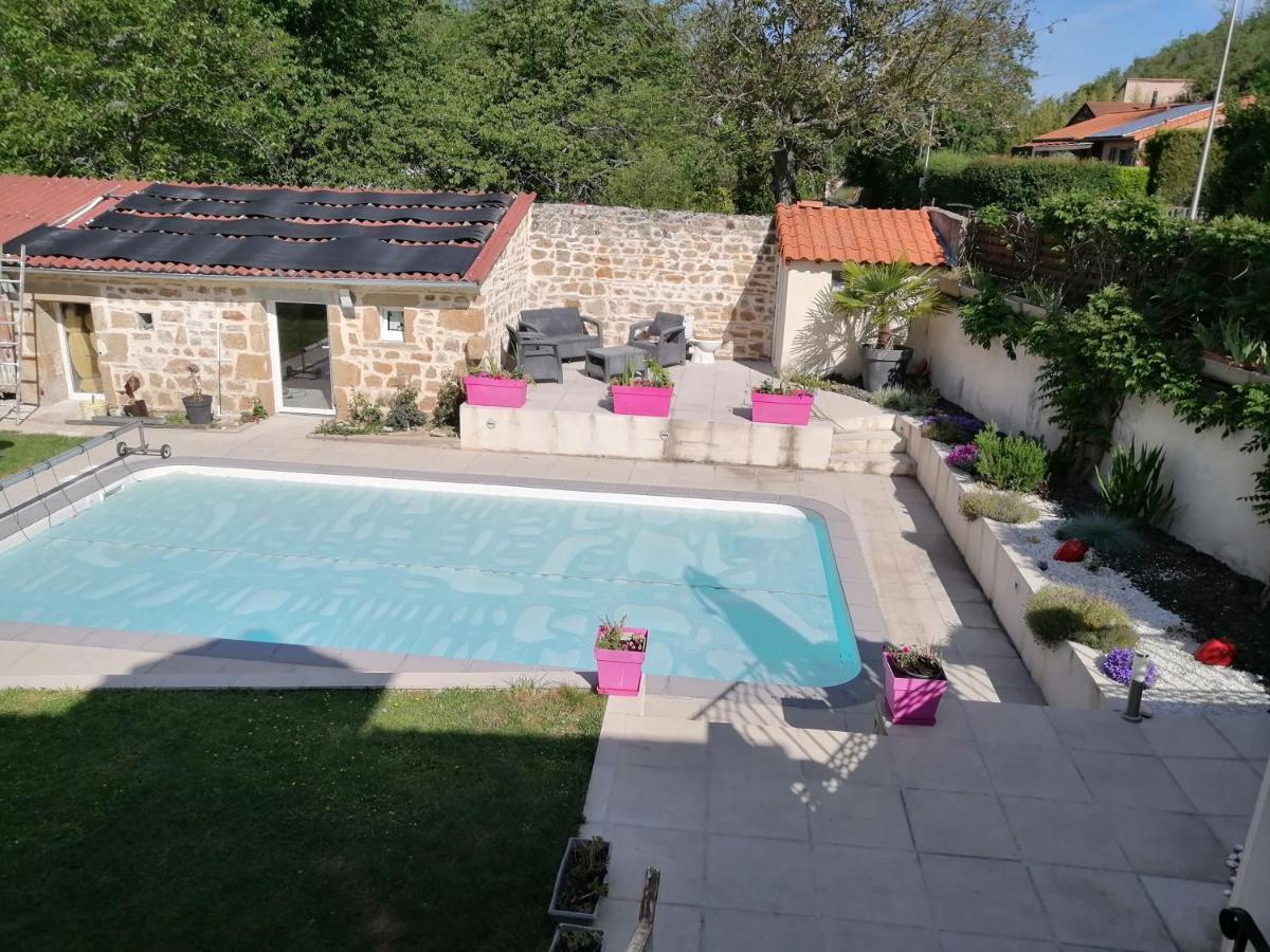 Ferienwohnung La Salamandre Vic-le-Comte Exterior foto