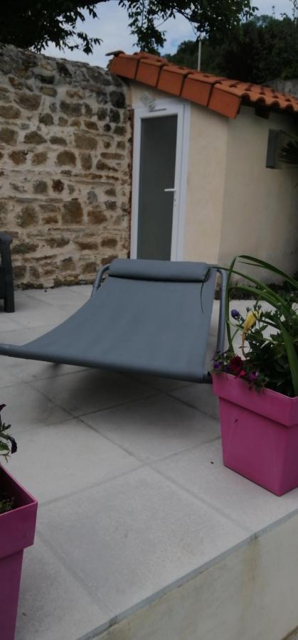 Ferienwohnung La Salamandre Vic-le-Comte Exterior foto